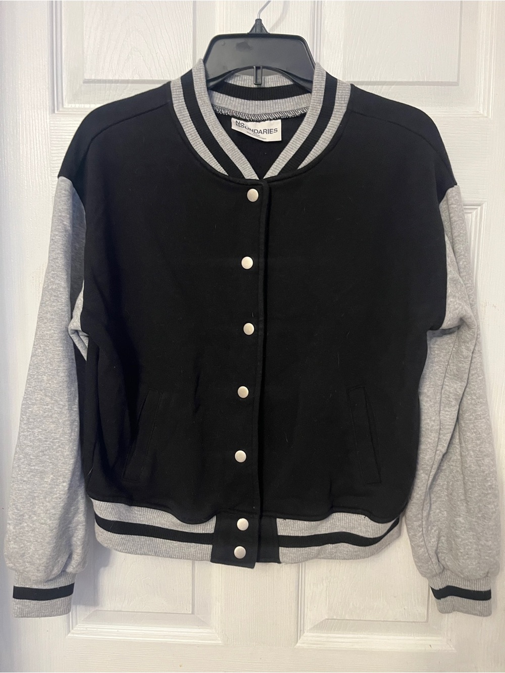 No Boundaries Black and Gray juniors xs 0-2 Varsity Snap Jacket